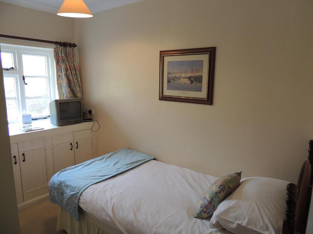 Mannings Heath Hotel Horsham Habitación foto